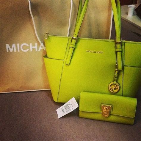 michael kors purse gift set|cheap michael kors handbags 39.99.